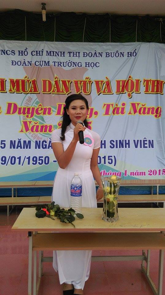 Thị đoàn Buôn Hồ: Sôi nổi hoạt động kỷ niệm 65 năm ngày truyền thống học sinh sinh viên (9/01/1950 – 9/01/2015).